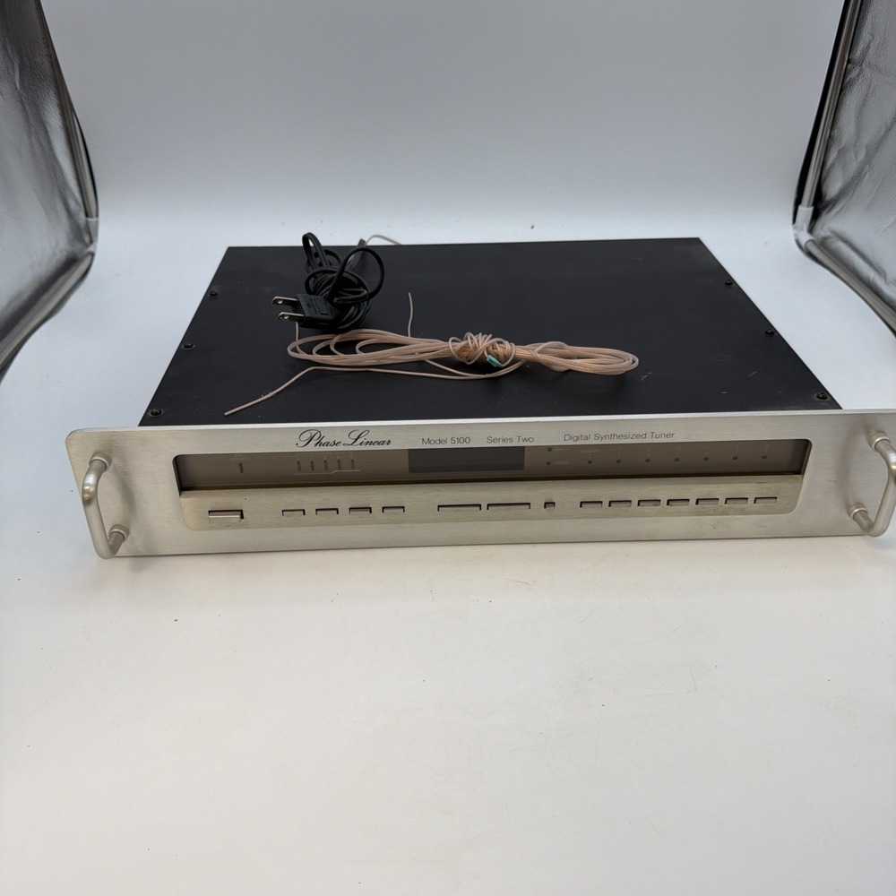 Vintage Phase Linear 5100 Series Two Synthesized digital Tuner Tested Working!